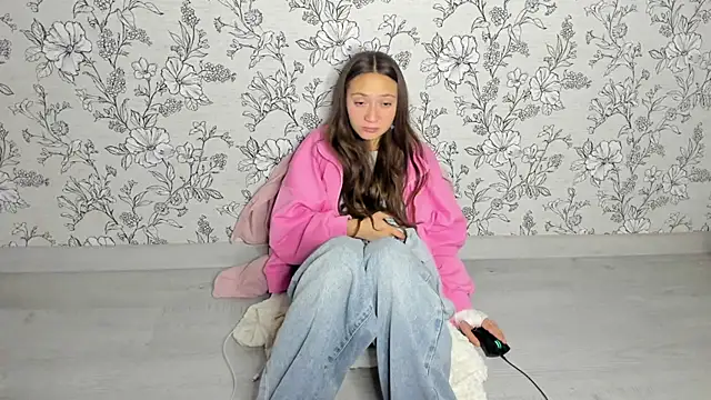 EllaSky xoxo online show from October 19, 10:32 pm