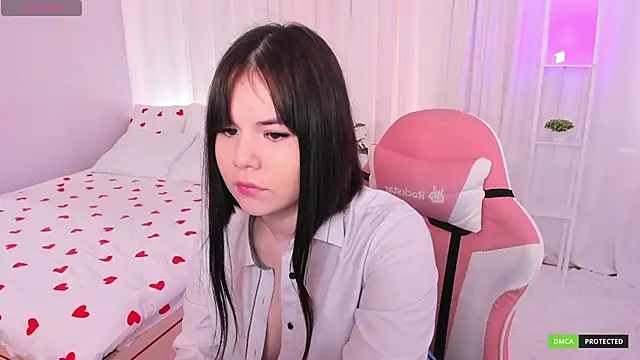 Snapshot of ClaireFaers_ chatting on March 4, 9:07 am ClaireFaers  online show from March 4, 9:07 am