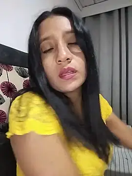 Snapshot of cami_victoria chatting on June 9, 7:03 pm cami victoria online show from June 9, 7:03 pm