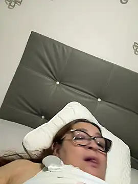 AntonellaAlondra4 online show from June 7, 4:16 am