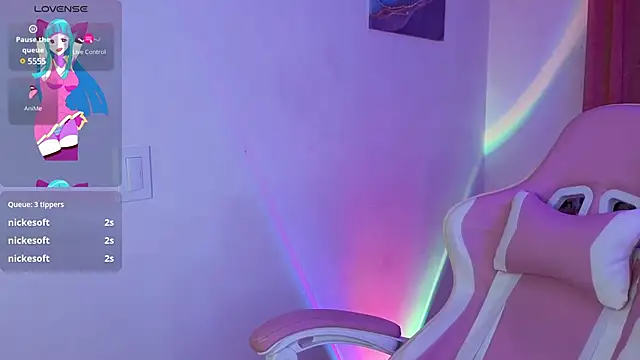 Snapshot of Pretty__zoe chatting on January 26, 3:06 am Pretty  zoe online show from January 26, 3:06 am