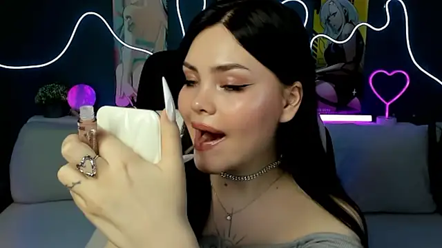 AkiraKatsu online show from February 6, 8:34 pm