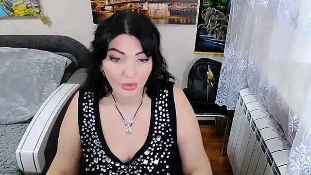 Snapshot of Lady_Boom_Wild_ chatting on November 21, 8:02 am Lady Boom Wild online show from November 21, 8:02 am