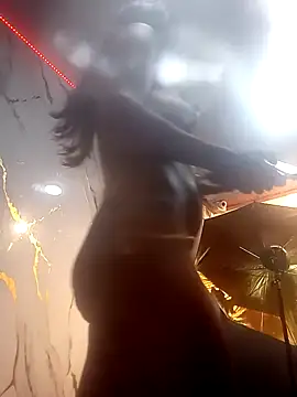 Snapshot of IssabellaJones chatting on February 26, 5:28 pm IssabellaJones online show from February 26, 5:28 pm