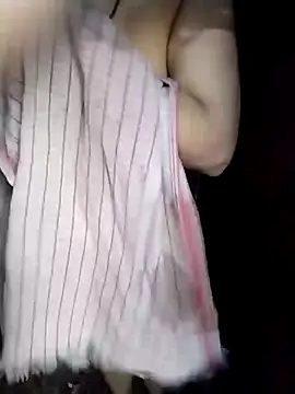 Snapshot of bobbyronak chatting on December 16, 2:57 am bobbyronak online show from December 16, 2:57 am