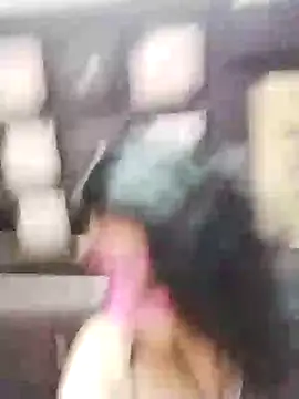 Snapshot of bobbyronak chatting on December 17, 6:53 pm bobbyronak online show from December 17, 6:53 pm