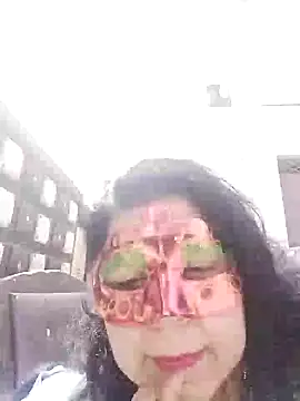 Snapshot of bobbyronak chatting on January 9, 6:15 pm bobbyronak online show from January 9, 6:15 pm