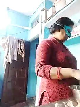 Snapshot of bobbyronak chatting on January 24, 4:48 am bobbyronak online show from January 24, 4:48 am