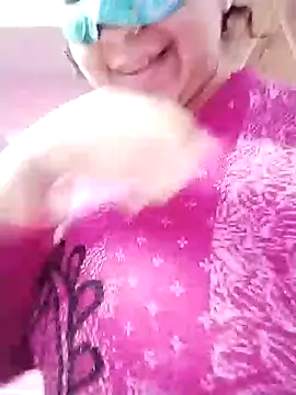 Snapshot of bobbyronak chatting on January 30, 4:48 am bobbyronak online show from January 30, 4:48 am