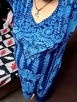 Snapshot of bobbyronak chatting on February 18, 10:16 am bobbyronak online show from February 18, 10:16 am