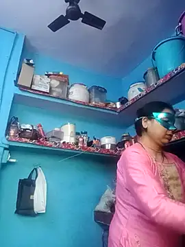 Snapshot of bobbyronak chatting on February 20, 2:51 am bobbyronak online show from February 20, 2:51 am