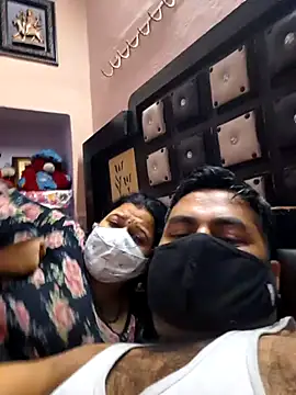 Snapshot of bobbyronak chatting on October 5, 7:12 pm bobbyronak online show from October 5, 7:12 pm