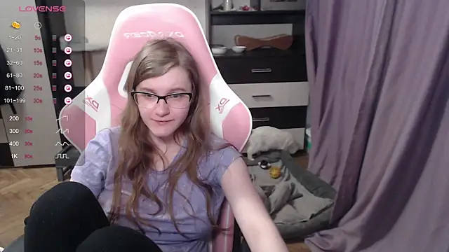 Snapshot of Tomato_Tease chatting on March 12, 8:20 pm Tomato Tease online show from March 12, 8:20 pm