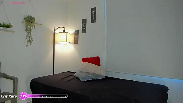 Snapshot of sara_sweet9 chatting on November 26, 9:16 pm sara sweet9 online show from November 26, 9:16 pm