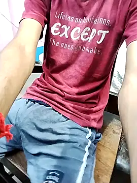 Snapshot of Afgref5335 chatting on September 10, 8:09 pm Afgref5335 online show from September 10, 8:09 pm