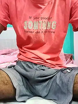 Snapshot of Afgref5335 chatting on October 27, 9:13 am Afgref5335 online show from October 27, 9:13 am