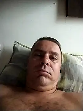 LOIROGOSTOSO87 online show from February 6, 11:48 pm