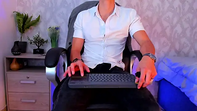 Dorianmistery2322  online show from January 31, 6:57 am