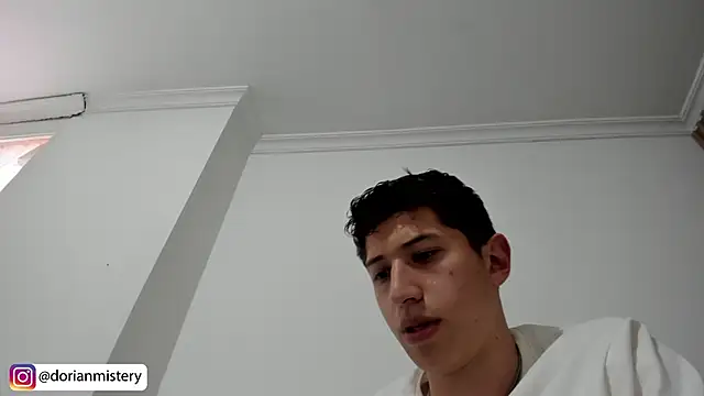 Dorianmistery2322  online show from February 18, 8:49 pm