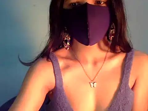 Cute Alaina online show from January 23, 10:44 pm