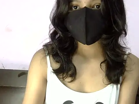 Cute Alaina online show from October 24, 5:48 am
