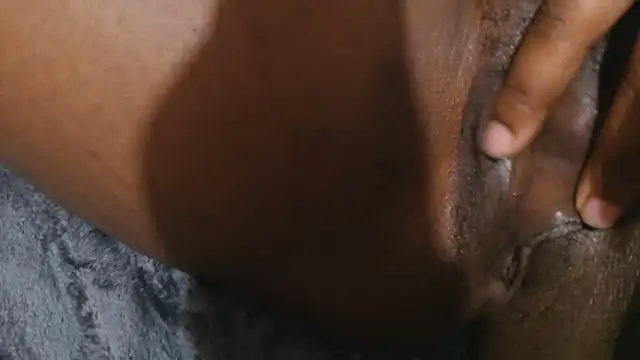 kittykhloe22 online show from April 17, 10:46 pm