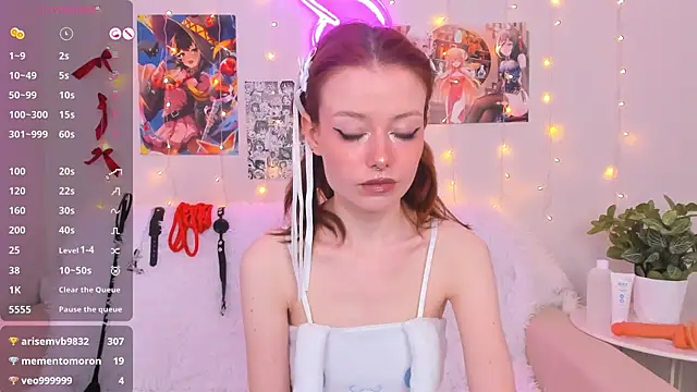 Ari lavellan online show from January 10, 4:33 am