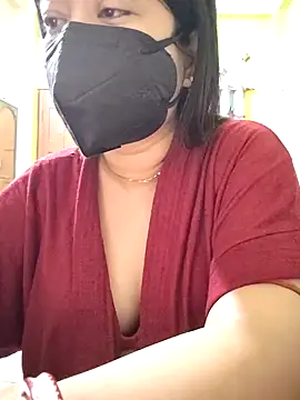 Royalgirl667 online show from December 6, 1:29 am