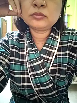 Royalgirl667 online show from December 9, 1:40 am