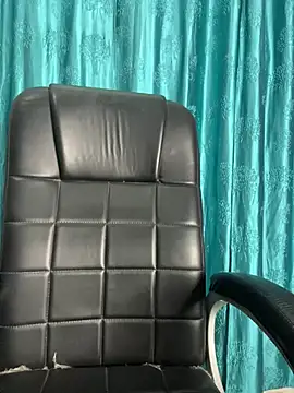 poision51 online show from March 13, 5:07 pm