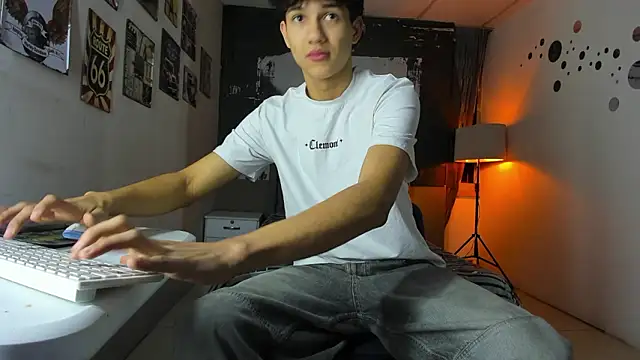 jason graeats online show from February 26, 4:00 am