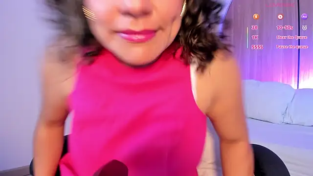 gipsela gomez online show from November 7, 7:36 pm