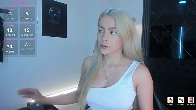 Snapshot of miacarperr1 chatting on February 10, 9:30 pm miacarperr1 online show from February 10, 9:30 pm