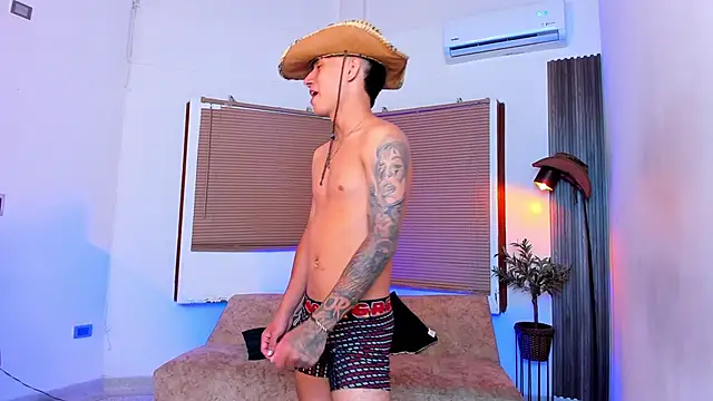 Sexy BoysW online show from September 27, 1:16 pm