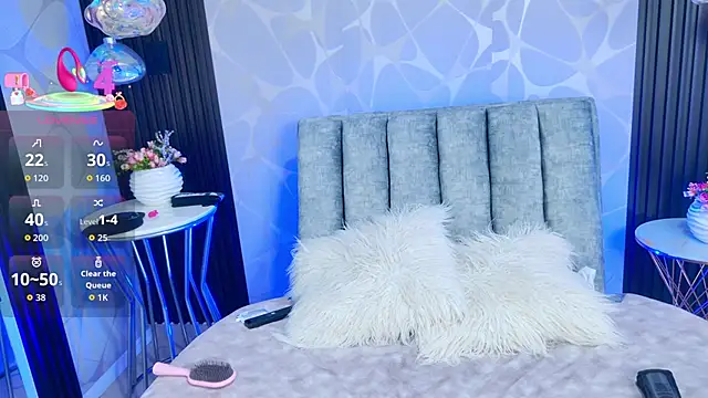 LiliFox18 online show from January 16, 11:36 am