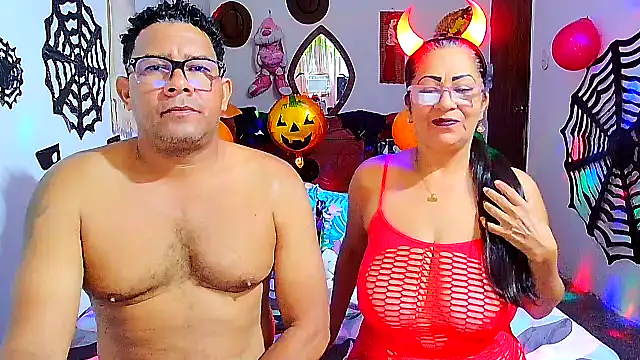 rosi pamela online show from October 19, 1:34 pm