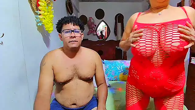 rosi pamela online show from April 7, 8:31 pm