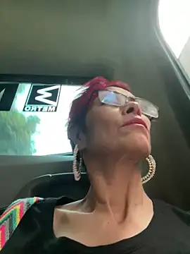 MireyaTorresGu online show from January 18, 10:06 pm