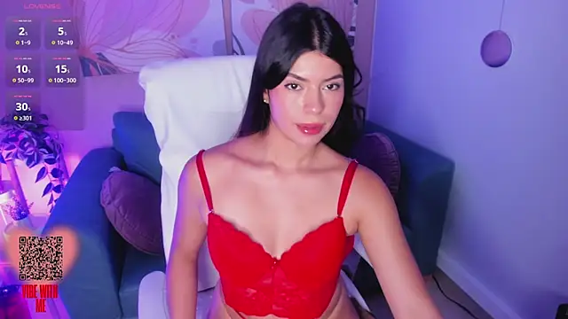 MiaDlucca online show from December 19, 11:14 pm