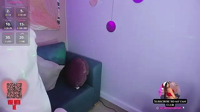 MiaDlucca online show from January 22, 8:38 pm