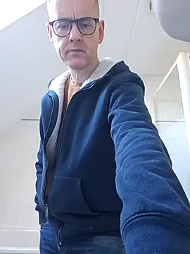 Hectorthyssen1 online show from February 2, 12:46 pm