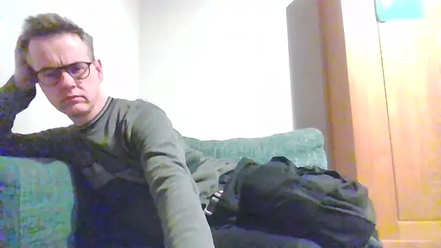 Hectorthyssen1 online show from March 6, 11:09 pm