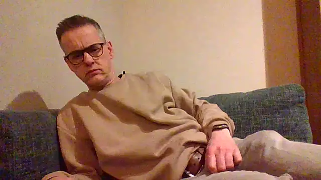 Hectorthyssen1 online show from March 14, 11:11 pm