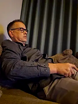 Hectorthyssen1 online show from October 4, 11:14 pm