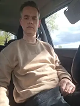 Hectorthyssen1 online show from April 20, 2:09 pm