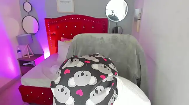 Namiko Park online show from February 10, 6:13 pm