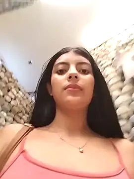 Baby Niels online show from January 8, 11:30 pm