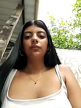 Baby Niels online show from February 6, 9:49 pm