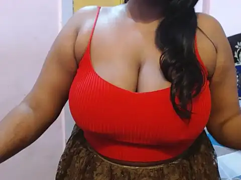 queen cute online show from March 22, 6:14 pm