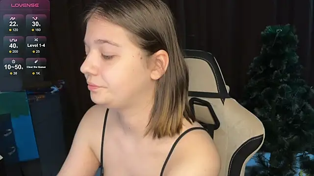 Snapshot of Leela_sun chatting on December 23, 4:06 pm Leela sun online show from December 23, 4:06 pm